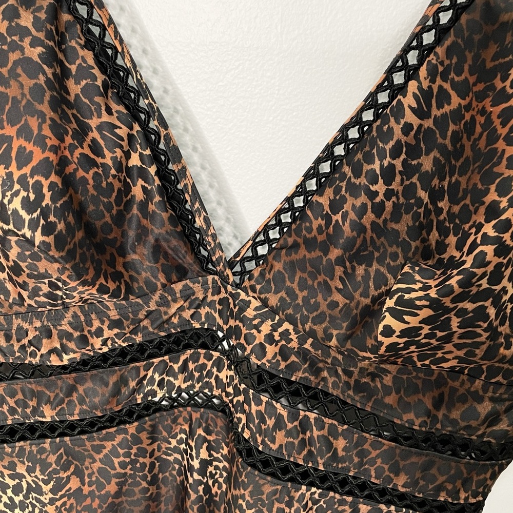 SOLD - Swimsuits For All Leopard Print One Piece - 24W - Picture 3 of 7